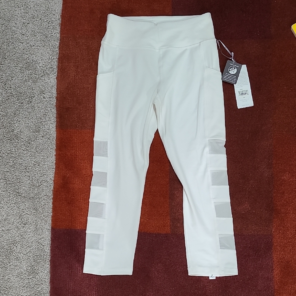 Gottex White Tag with Black Text